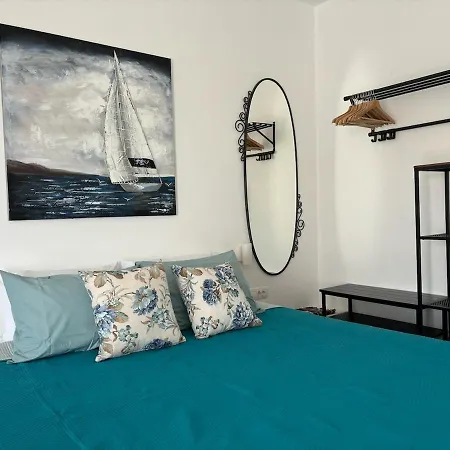 Cavalari Santorini - Sunny And Quiet #3 Apartman